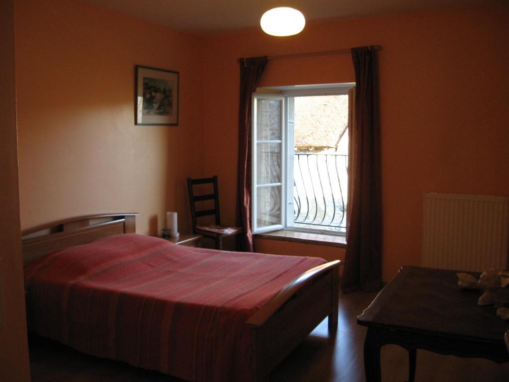 Chez Robert Et Catherine Dompierre-sur-Mont 객실 사진